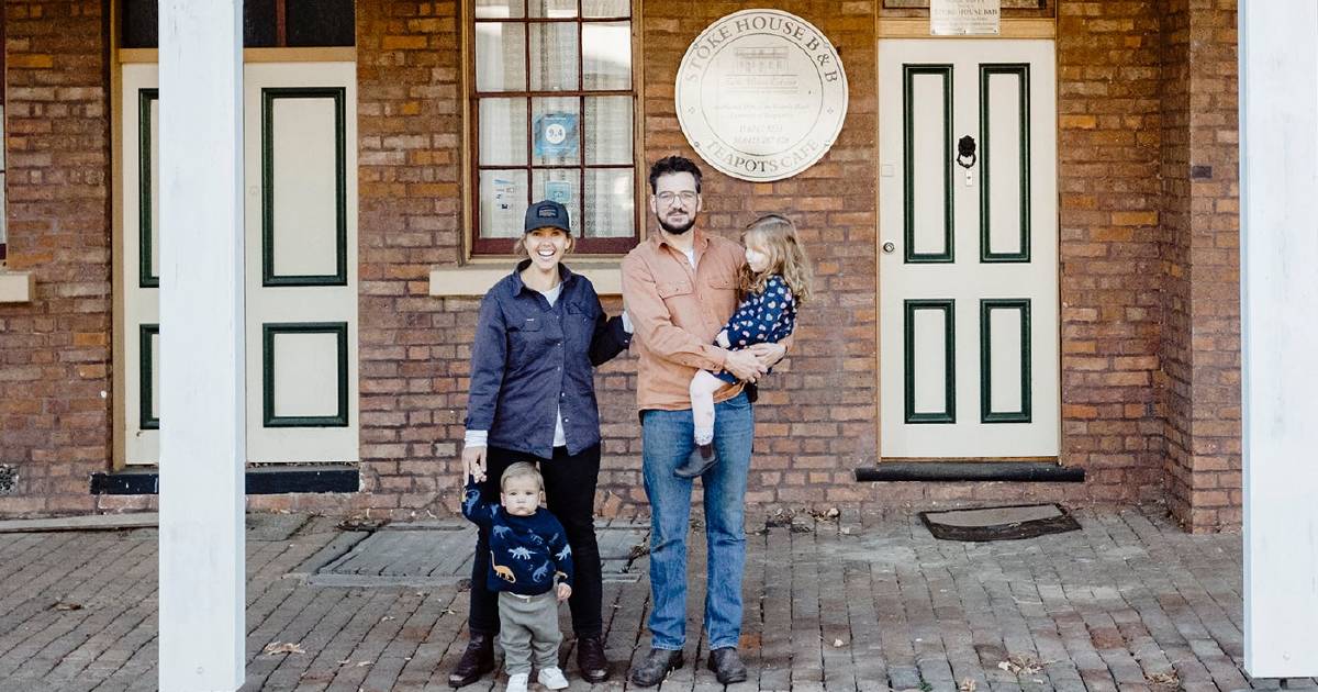 Inside celebrity couple's plans to revitalise historic Carcoar hotel