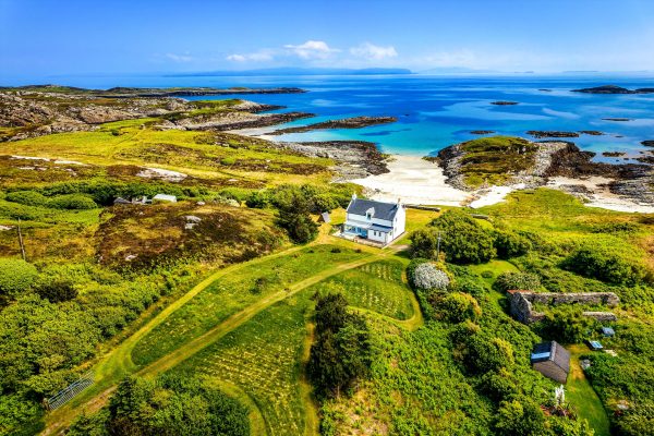 An island dream house where you’ll need a 4×4 just to get to the front door