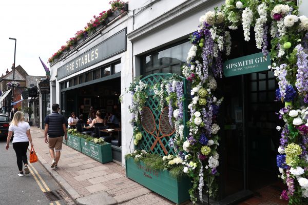 Five reasons why living in Wimbledon is a smash with house buyers