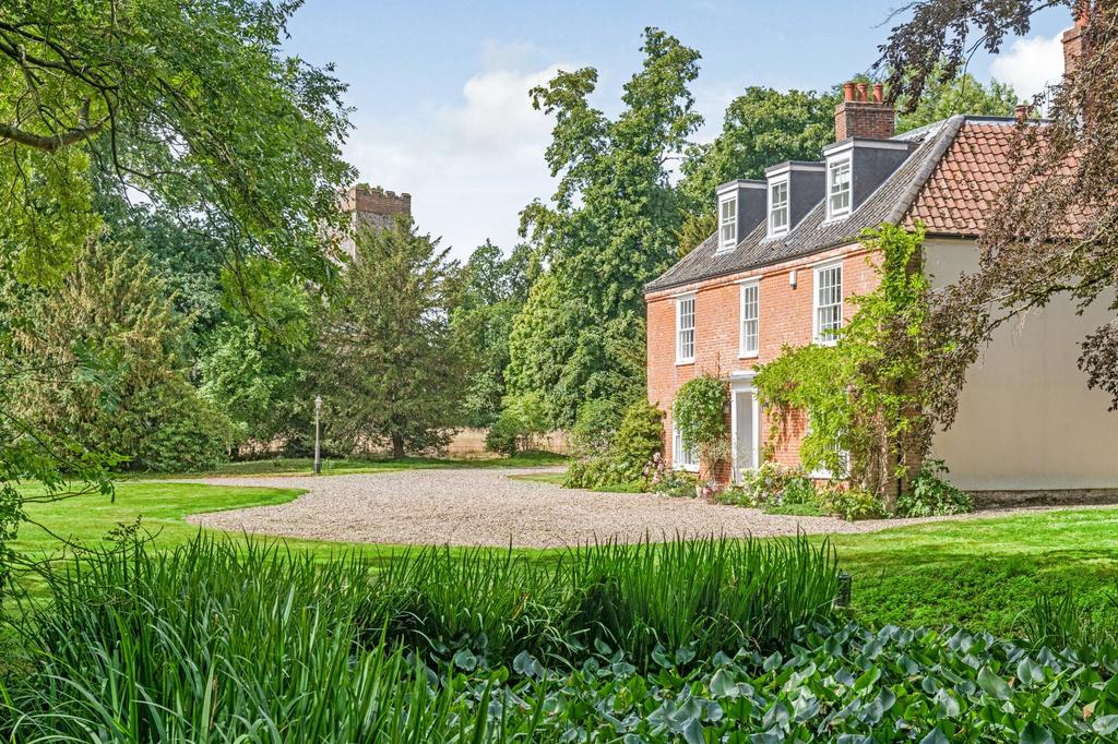 Period property perfection in the shape of this remarkable Georgian rectory in Norfolk