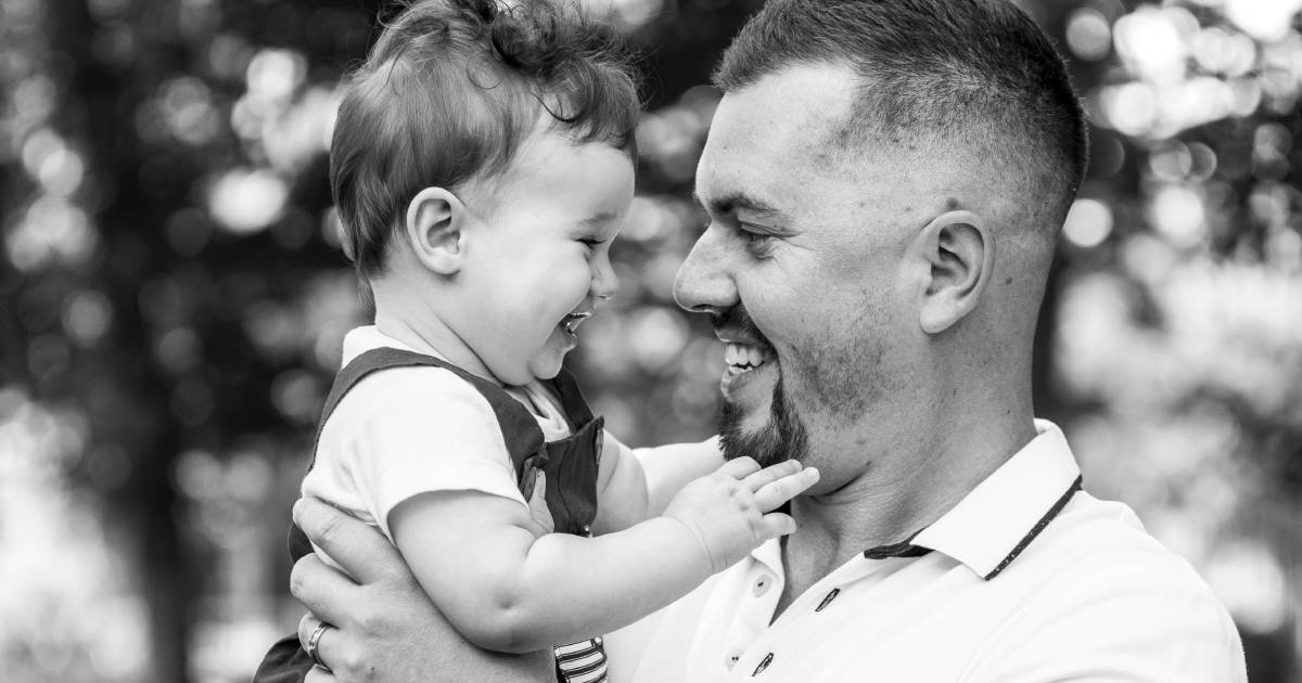 'We weren't prepared': young dad dies days after catching the flu