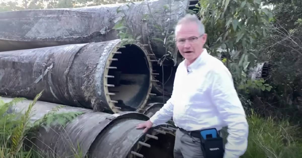 North Queensland business defends 'wind turbine graveyard' claims