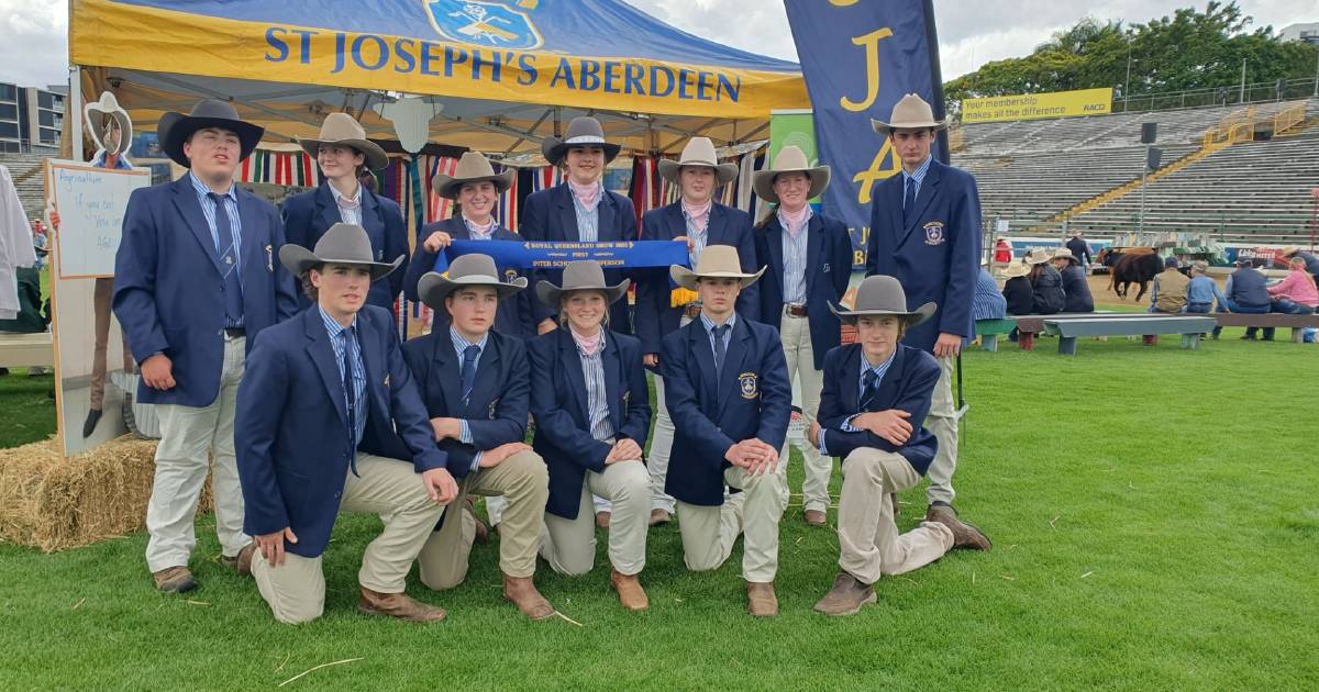 Almost twelve hour trip pays off for St Joeys