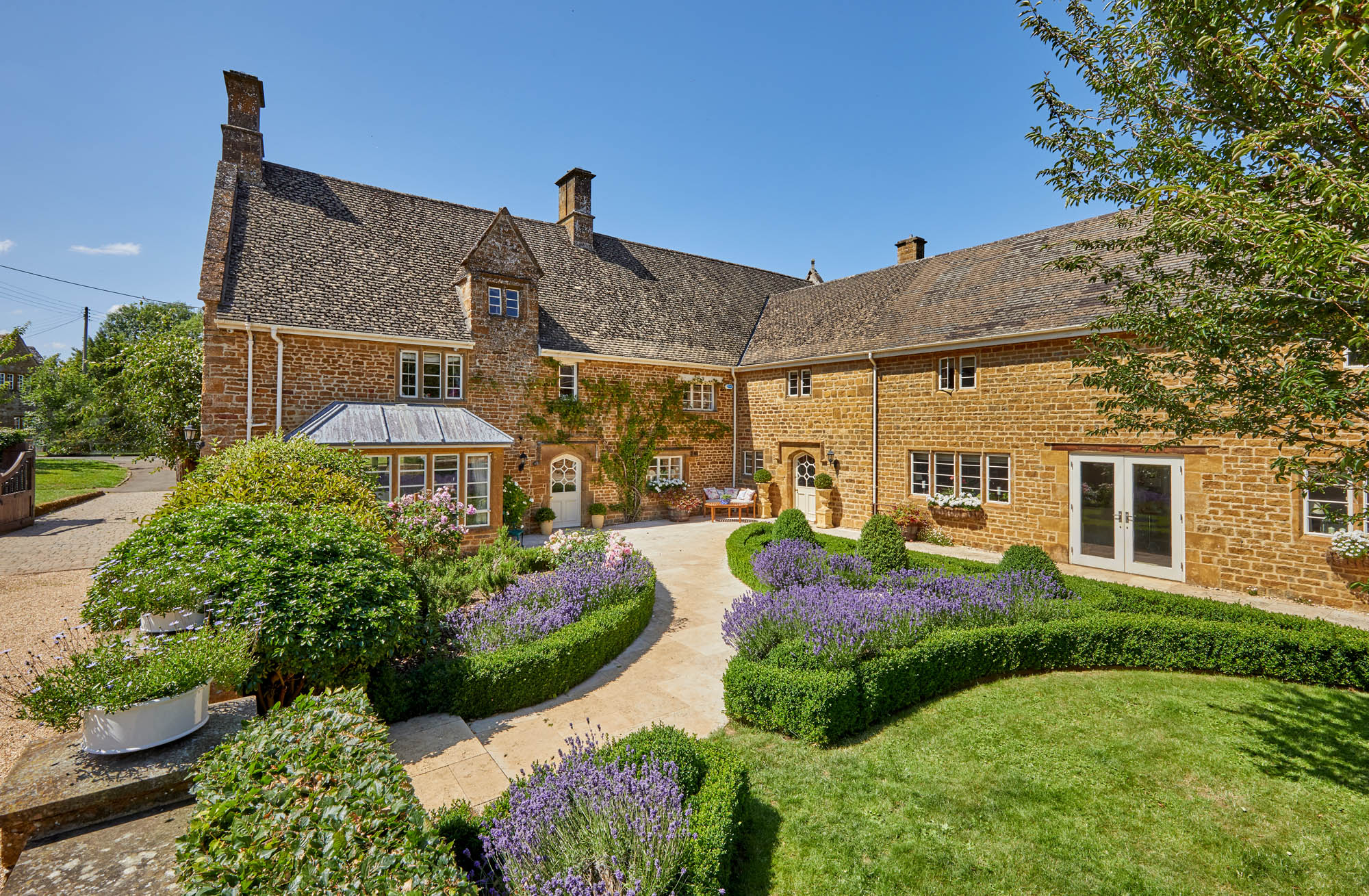 The idyllic Costwolds home of the thriller writer Felix Francis is up for sale