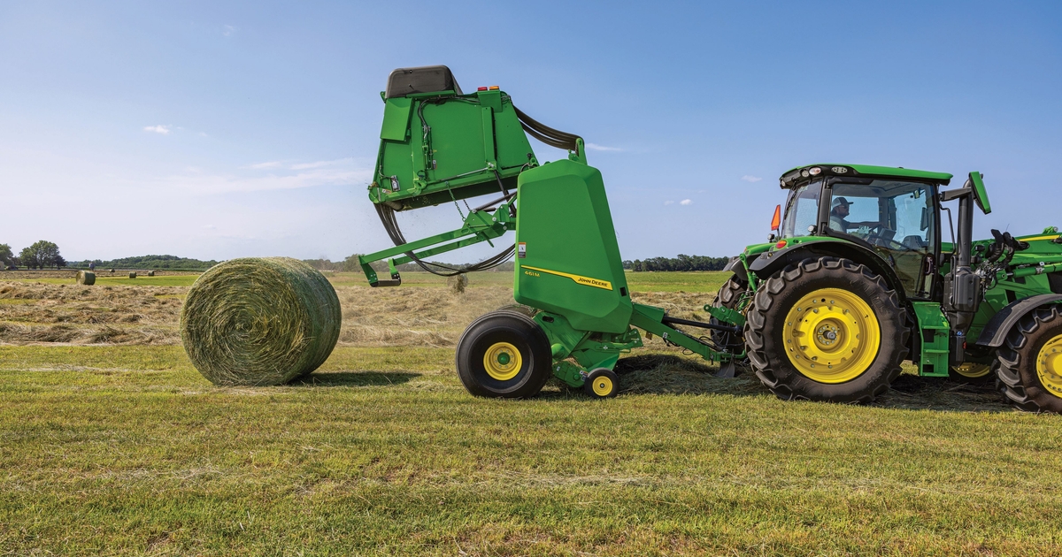 New John Deere 1 Series Round Balers are fast, efficient