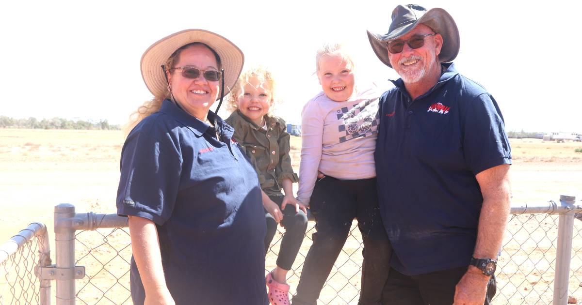 Adavale couple campaigning to restart a school | Queensland Country Life