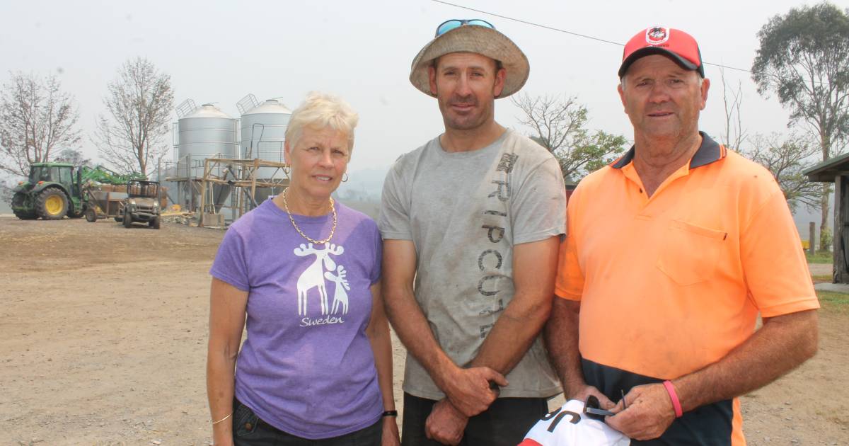 'Horrific' Black Summer memories for South Coast dairy farmers as new fire threatens