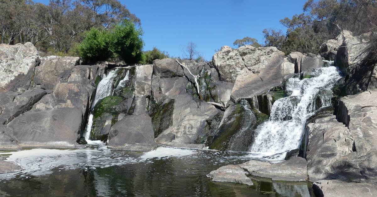 Chasing waterfalls at Mullion Range