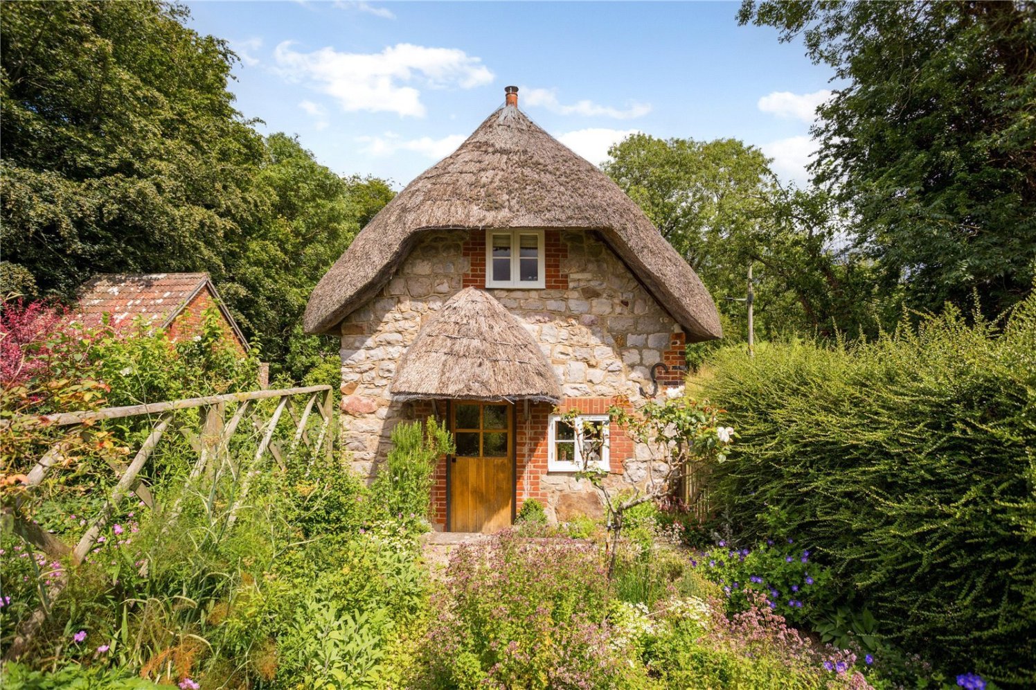 ‘The second cosiest cottage in Britain’ is on the market in Wiltshire