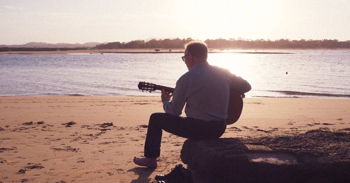 Graeme Connors shares his life story from growing up in Mackay, touring the world and the release of his new lyrical book | North Queensland Register