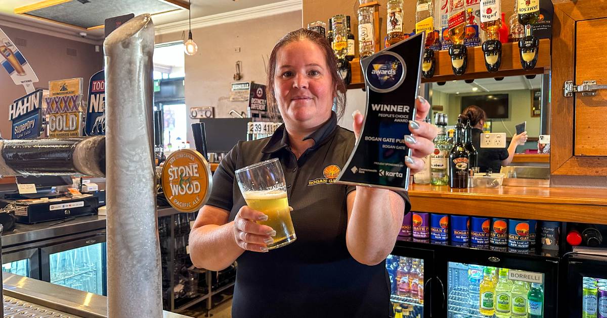 Bogan Gate Pub receives top gong