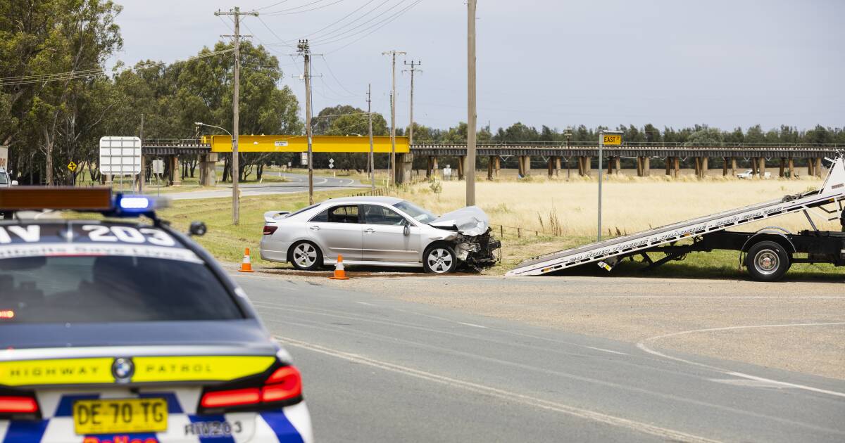 Two people taken to Wagga Base Hospital from North Wagga crash | The Land