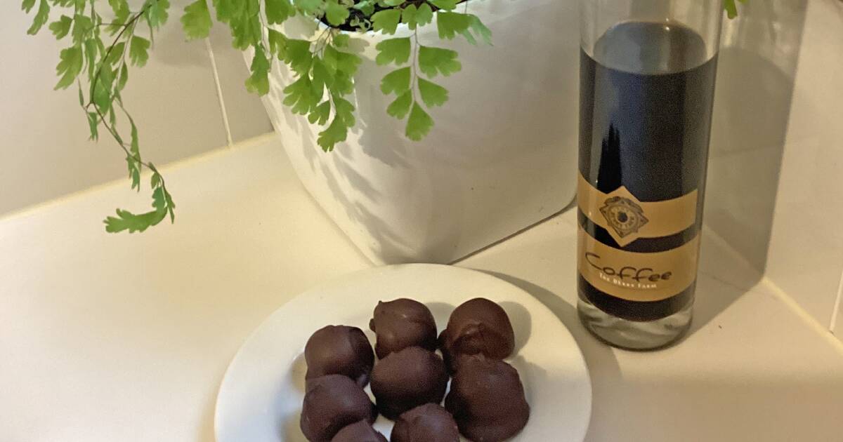 Decadent, delicious and easy chocolate balls