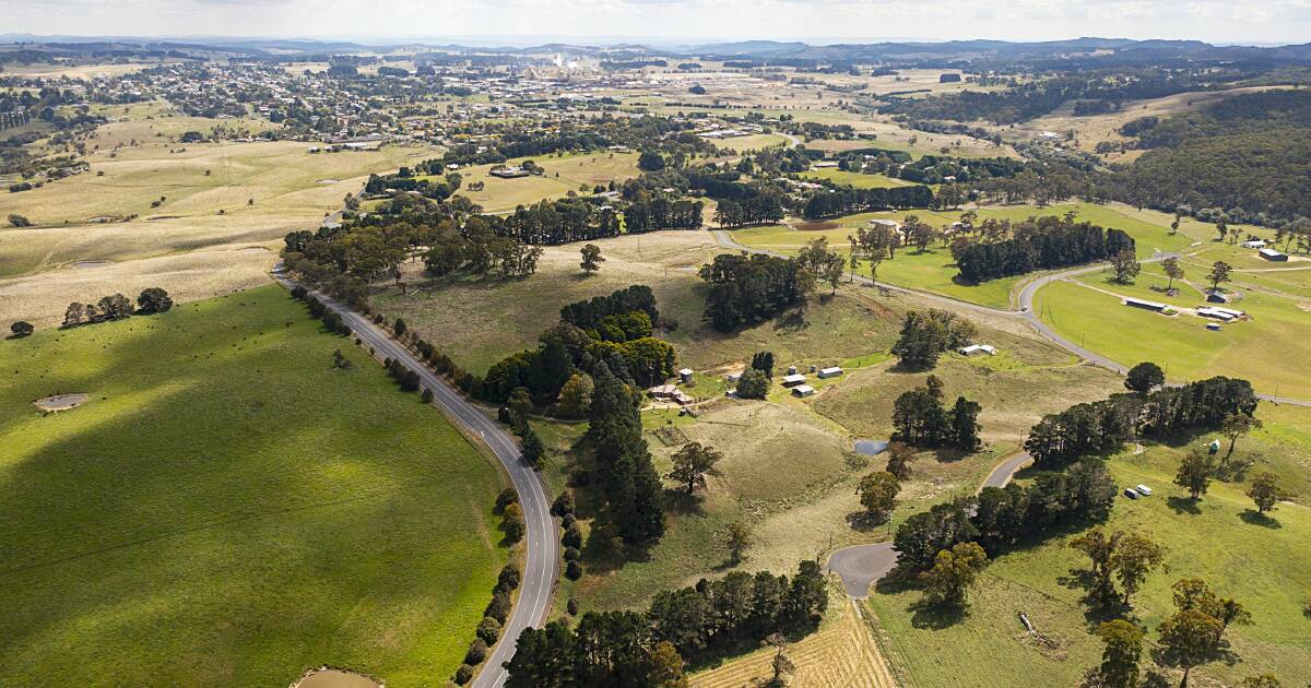 Technical glitch for Oberon wind tower submissions