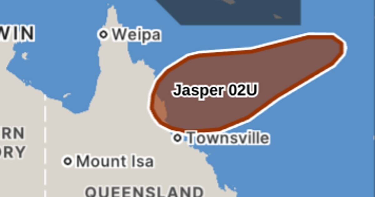 Jasper warnings upgraded to include 1000km stretch of Qld coast