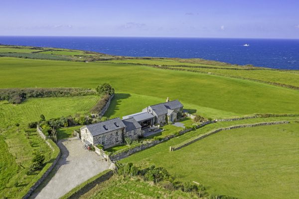 A seaside gem with sensational views that is ‘one of the very best coastal residences anywhere in Cornwall’