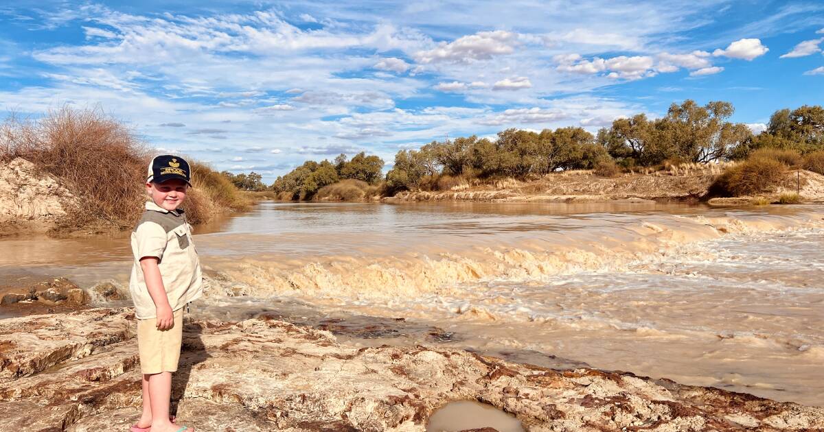 Birdsville locals enjoy fishing and river flowing despite drought | Queensland Country Life