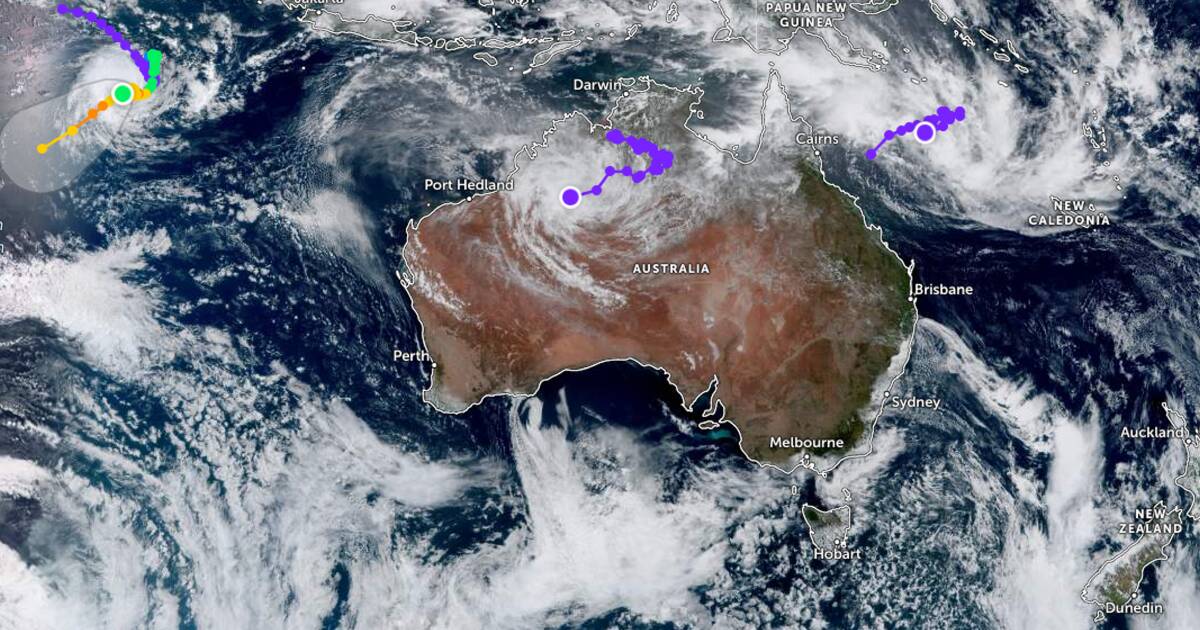 Tropical Cyclone Kirrily aims up on North Queensland coast | Video