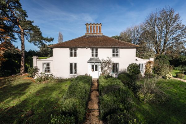 A handsome Georgian villa in a quiet and sought-after Dorset village