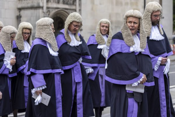 Curious Questions: Why do barristers and judges wear wear wigs?