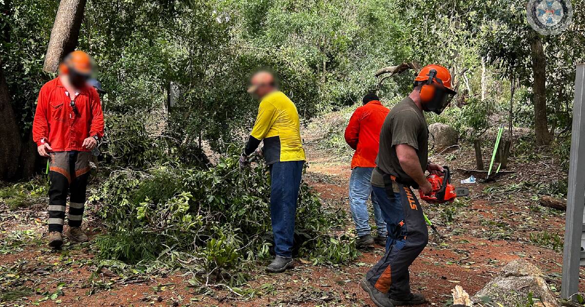 Townsville Correctional Centre prisoners clear up cyclone damage. | North Queensland Register