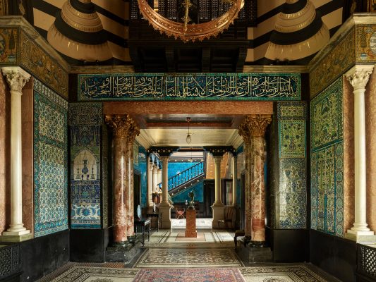 The exotic and irresistible beauty of Leighton House