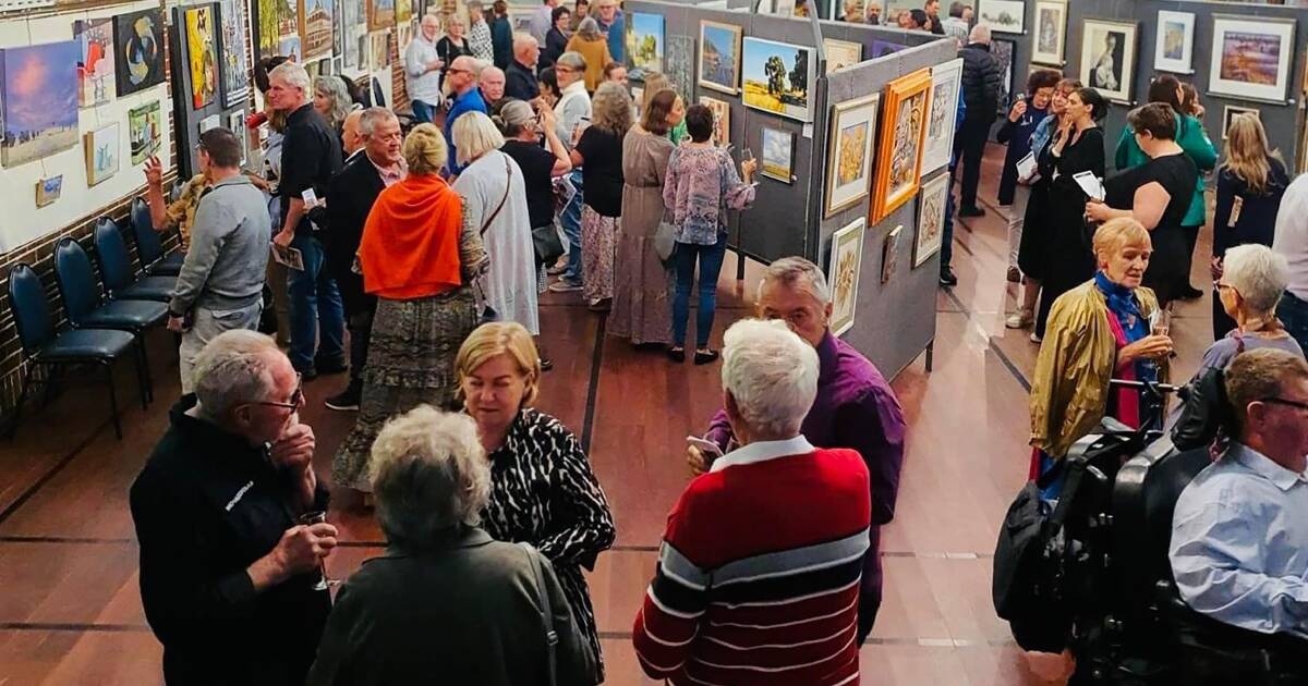 Beverley Art Prize: Creative buzz in historic town hall | Farm Weekly