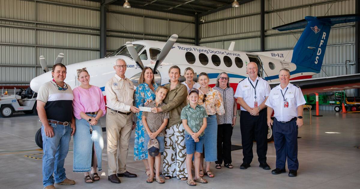 Ballin' on the Balonne committee hands over $80k cheque to RFDS in Roma